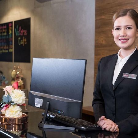 Axiaa Hotel Кесон Сити Екстериор снимка