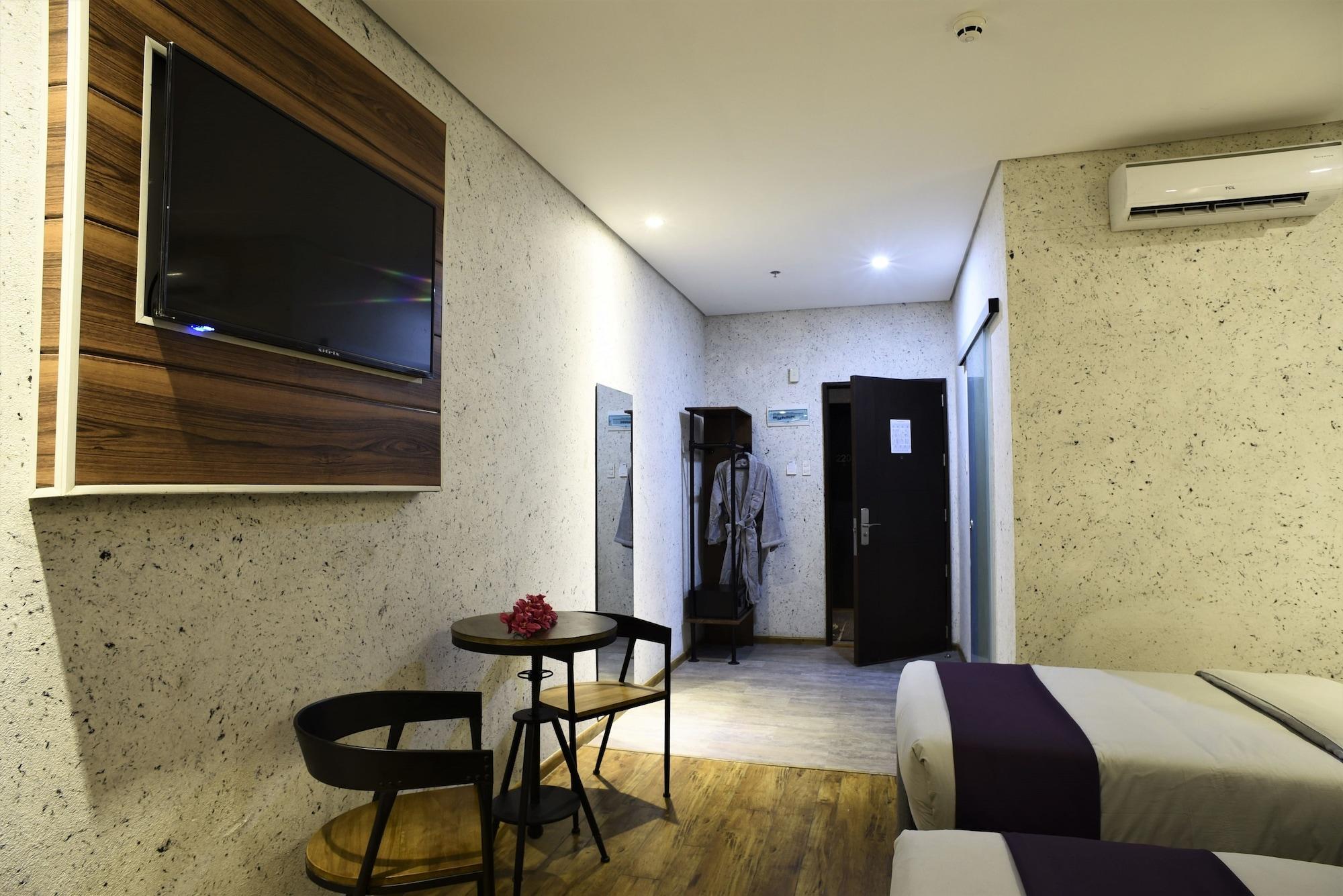 Axiaa Hotel Кесон Сити Екстериор снимка
