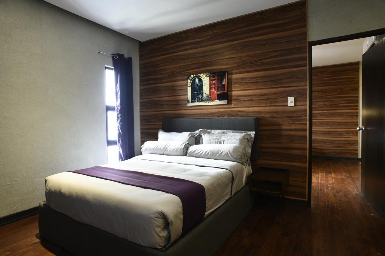 Axiaa Hotel Кесон Сити Екстериор снимка
