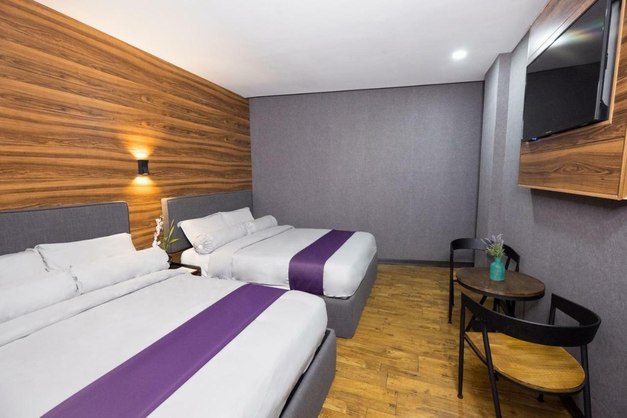 Axiaa Hotel Кесон Сити Екстериор снимка